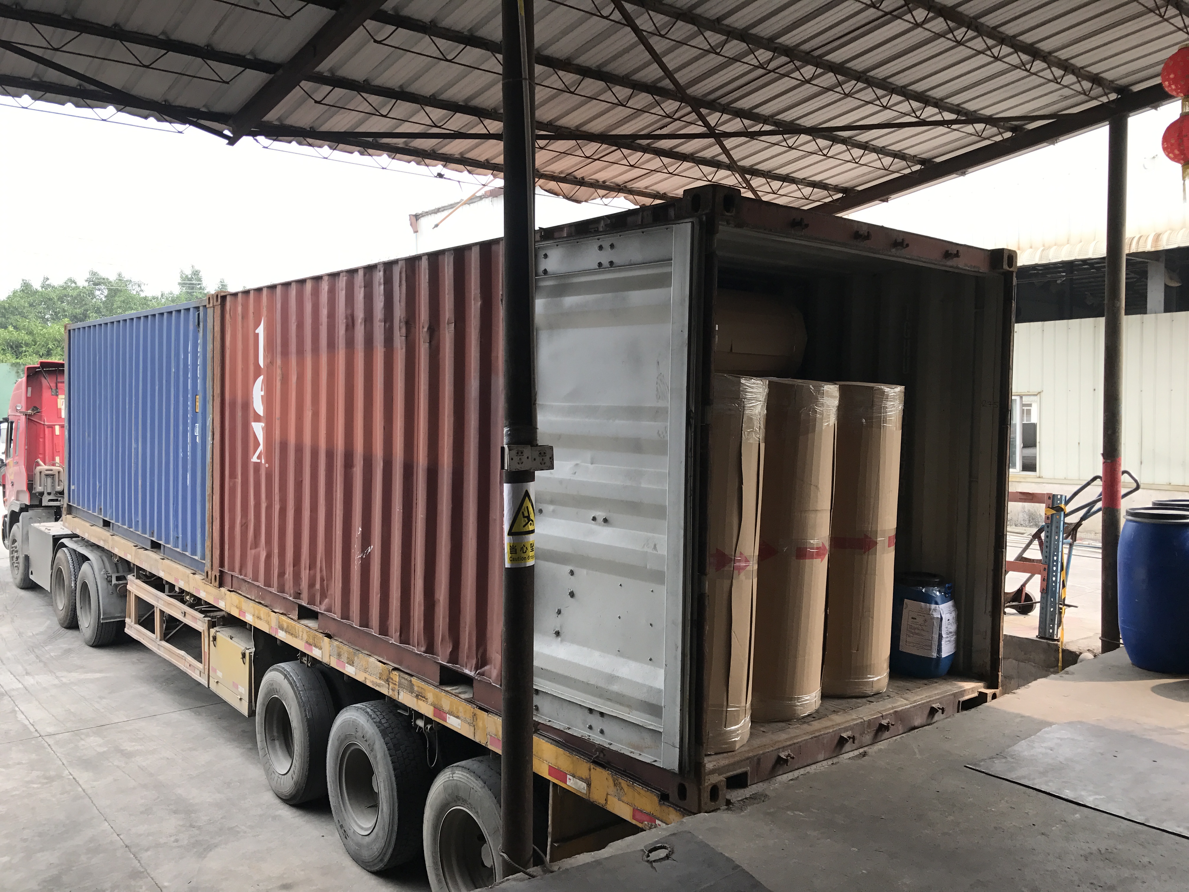 Customers container loading pictures